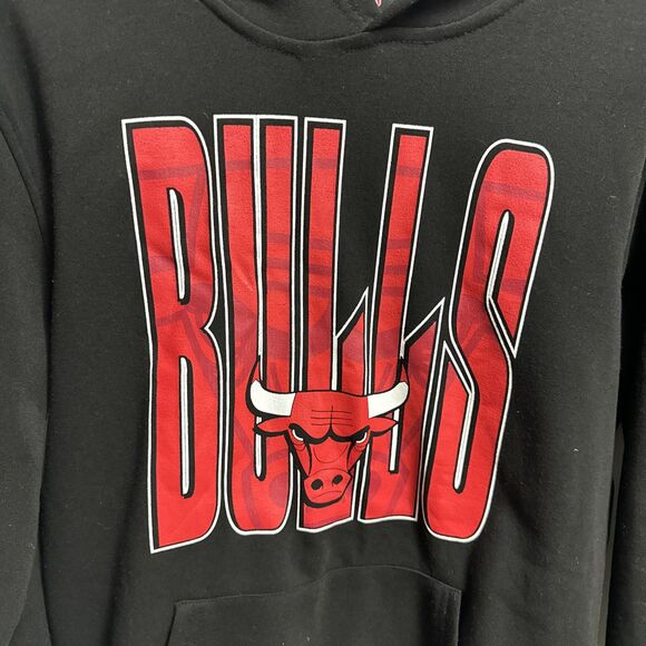 NBA Chicago Bulls Logo Team Mens Black/Red Rise Up Hoodie Size Small Authentic - Picture 2 of 9